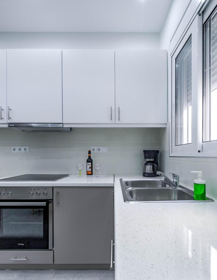 Renovated 2bd House Close To Port