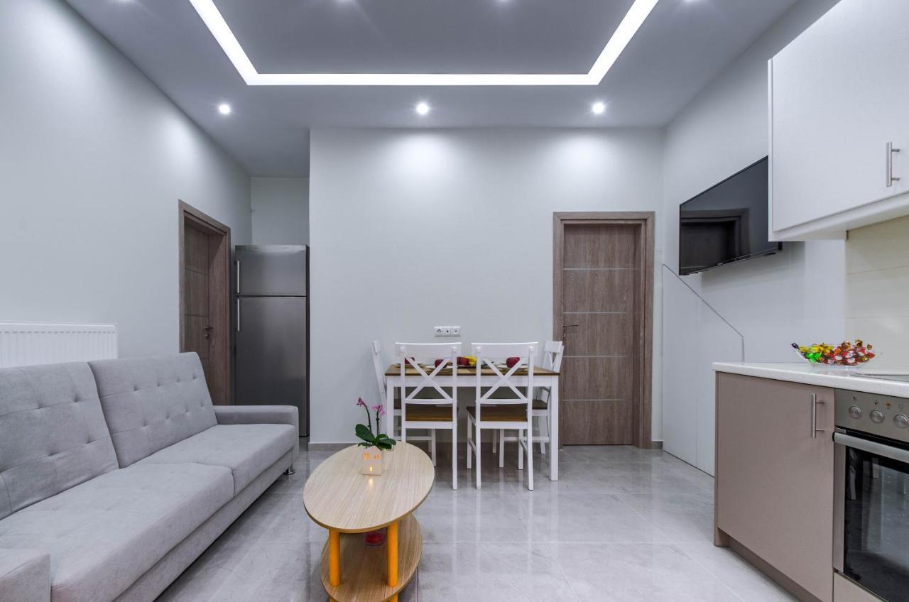 Renovated 2bd House Close To Port * Piraeus