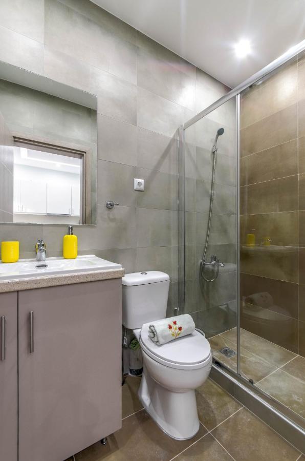 Renovated 2bd House Close To Port Διαμέρισμα