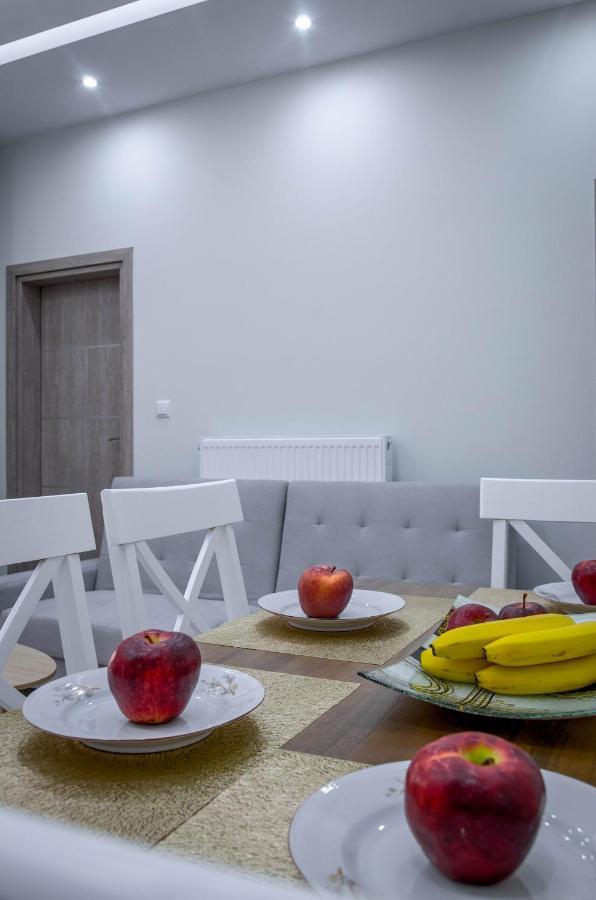 Διαμέρισμα Renovated 2bd House Close To Port Πειραιάς